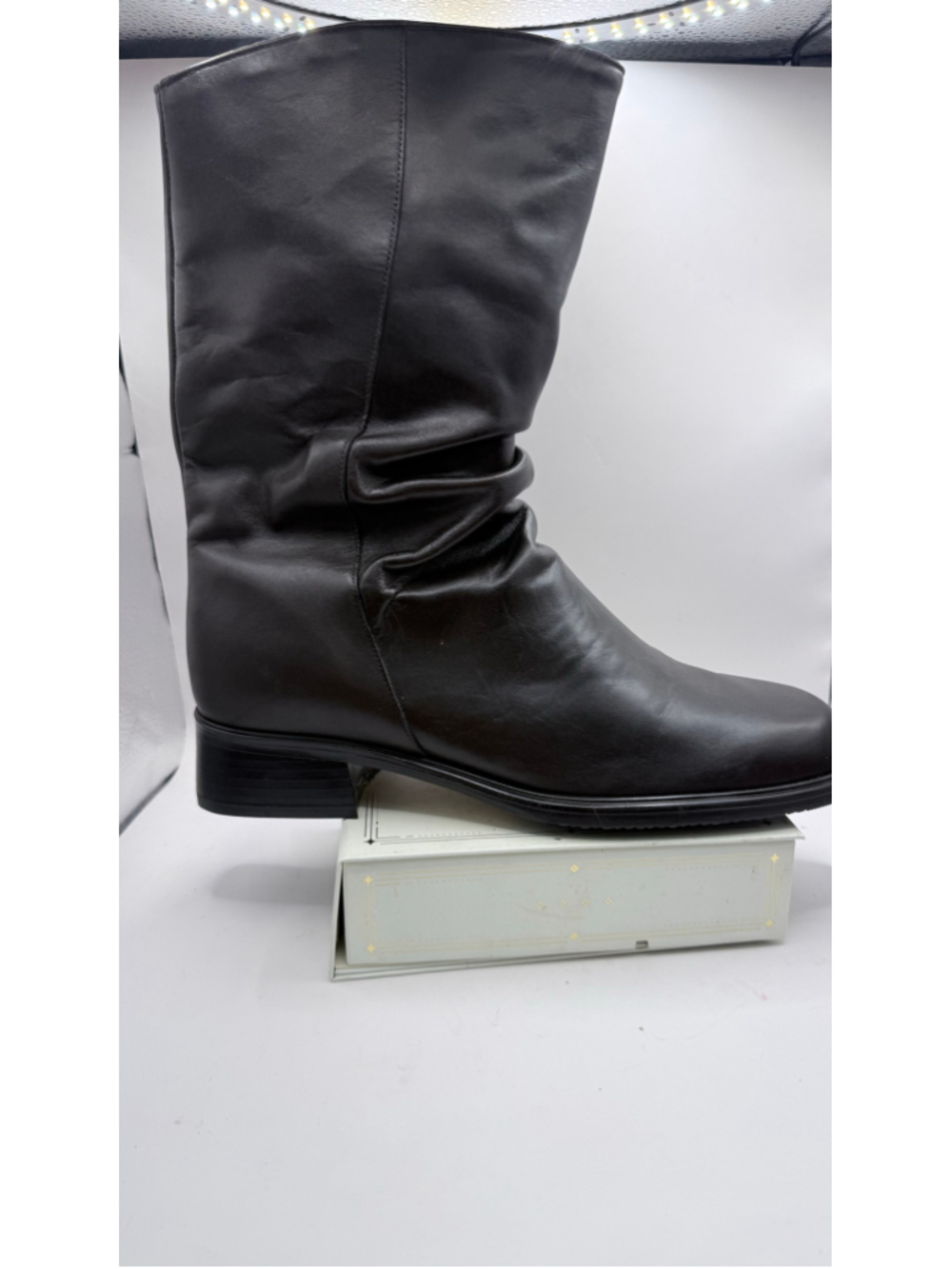 Women's Santana Canada Black Heeled Boots Size 10